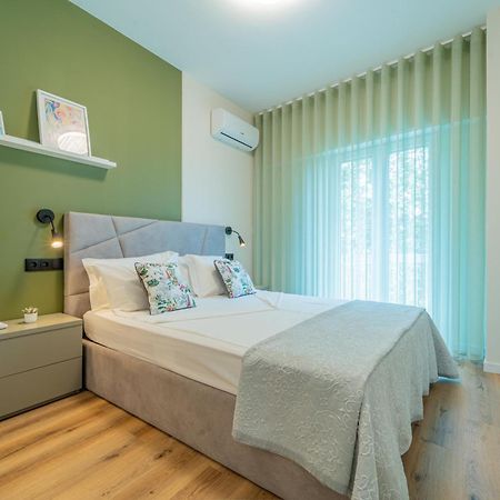 Casa Flores - 2 Bedroom, Lift, Ac, Car Parking - Extra OOporto Extérieur photo